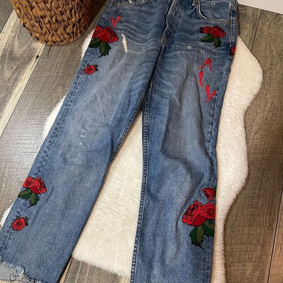 Grlfrnd x Revolve High Rise Straight Day After Day Embroidered Rose Peppers - Picture 4 of 9